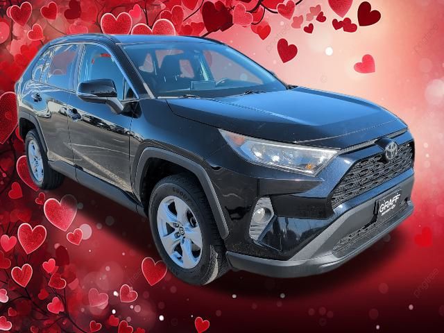 2021 Toyota RAV4 XLE FWD