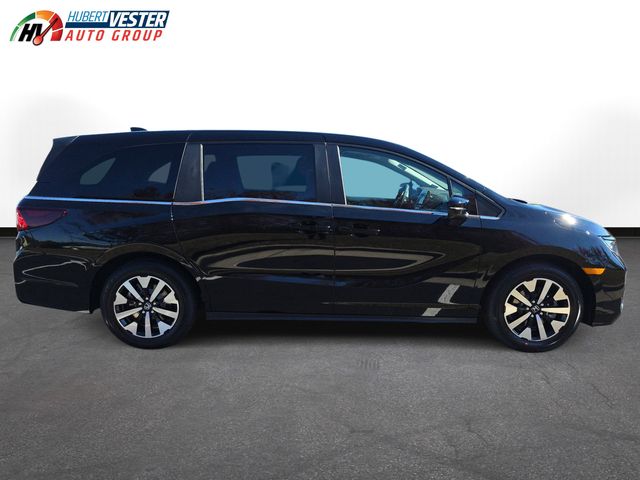 2026 Honda Odyssey EX-L photo 4