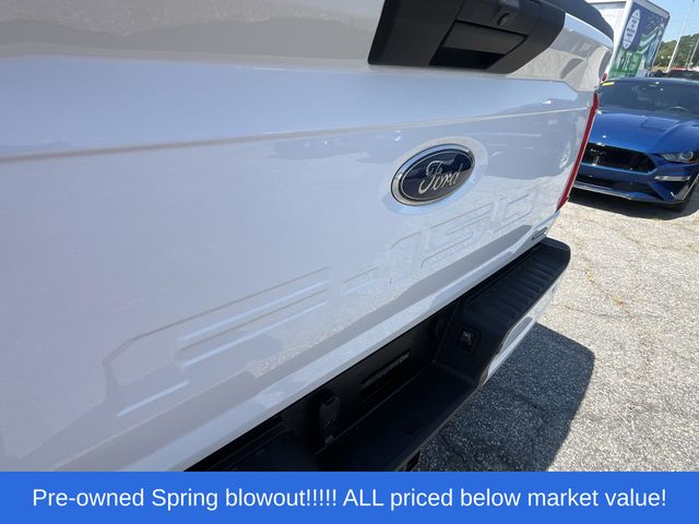 Used 2021 White Ford XL image 7