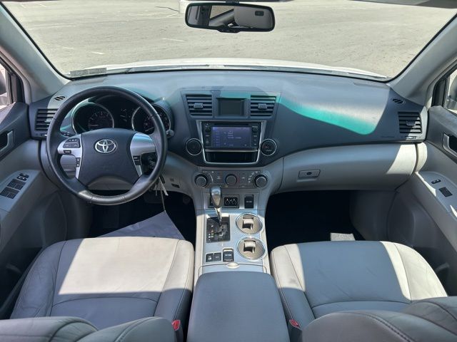 used 2013 Toyota Highlander car, priced at $11,109