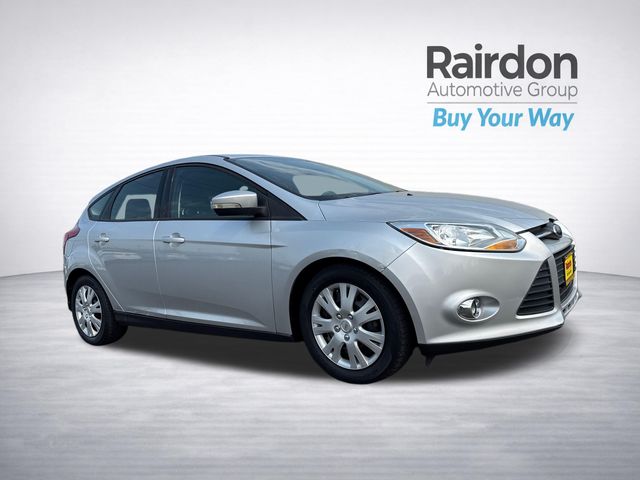 Ingot Silver 2012 Ford Focus Hatchback Front-Wheel Drive 6-Speed Automatic
