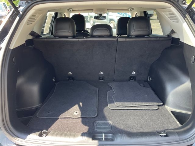 2021 Jeep Compass Latitude - Diamond Black exterior view 17