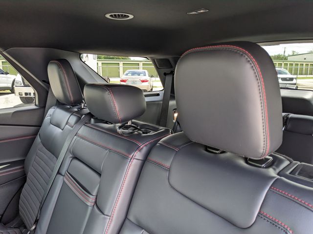 2026 Rapid Red Metallic Tinted Clearcoat Ford Explorer ST-Line RWD SUV