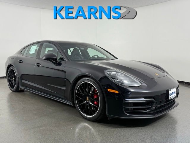 2021 Porsche Panamera GTS AWD