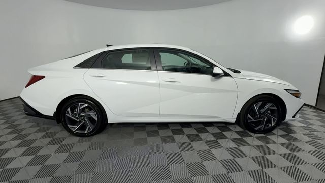 New 2025 Hyundai Elantra For Sale in Indianapolis, IN