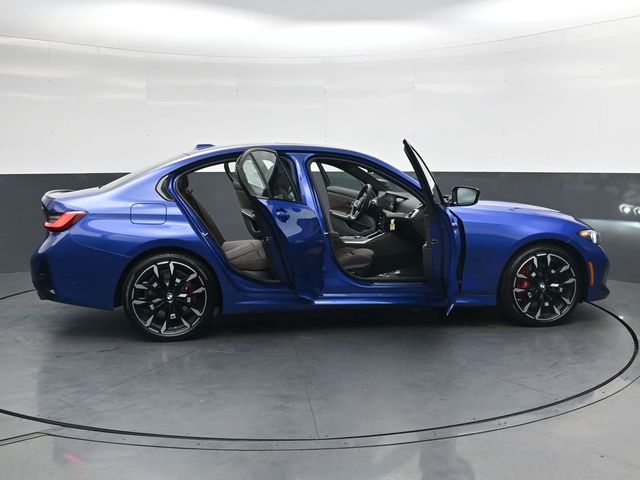 New 2026 Blue BMW 330i xDrive image 35