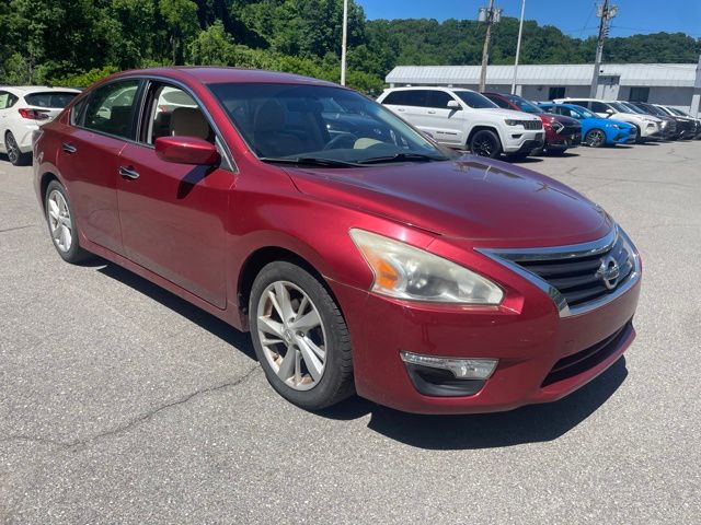 2014 Nissan Altima 2.5 SV Red at Subaru and VW of Moon Township