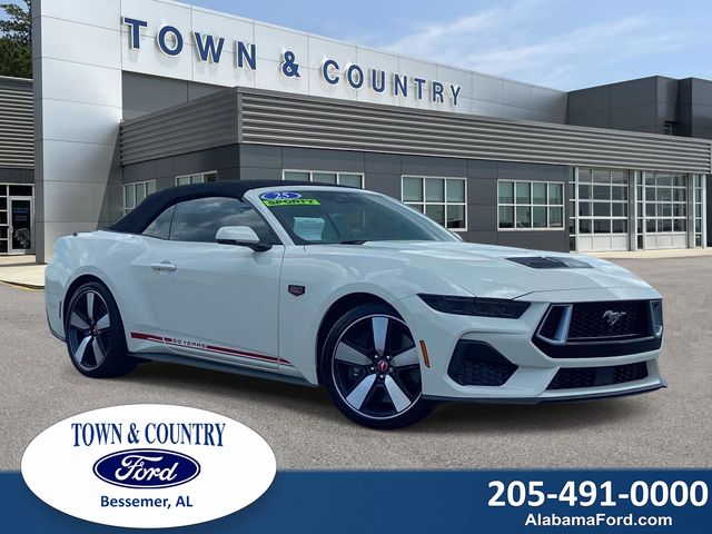 Wimbledon White 2025 Ford Mustang Convertible Rear-Wheel Drive 6-Speed Manual