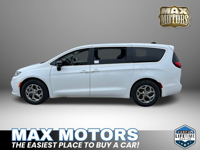 2024 Chrysler Pacifica Limited 4