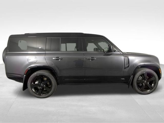 2024 Land Rover Defender 130 X 10