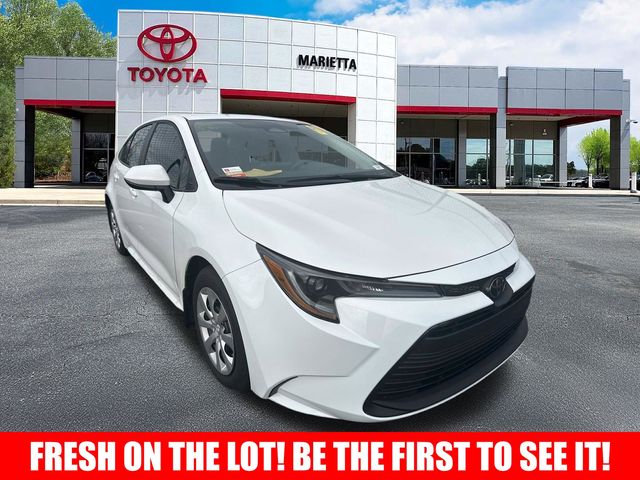 2026 Toyota Corolla LE FWD