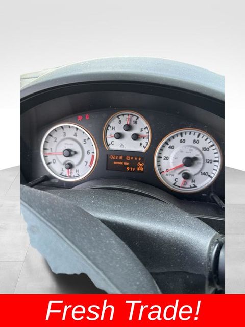 Gray (Gun Metallic) 2015 Nissan Titan Pickup Truck Four-Wheel Drive 5-Speed Automatic