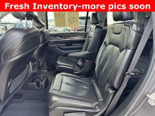 2023 Jeep Grand Cherokee L Limited Gray at Community Kia