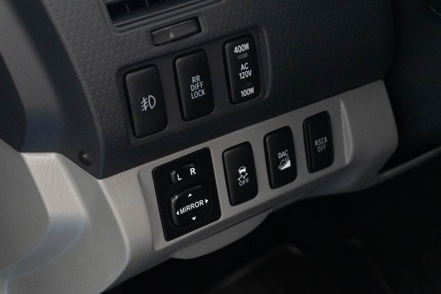 Used 2013 Toyota Tacoma Truck