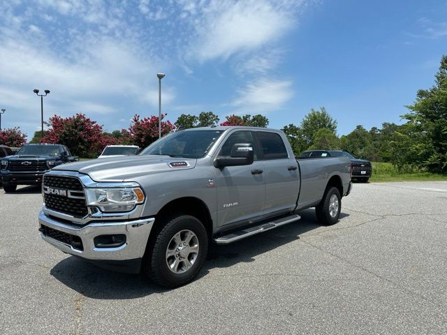 Billet Silver Metallic Clearcoat 2024 RAM 3500 Pickup Truck Four-Wheel Drive 6-Speed Automatic