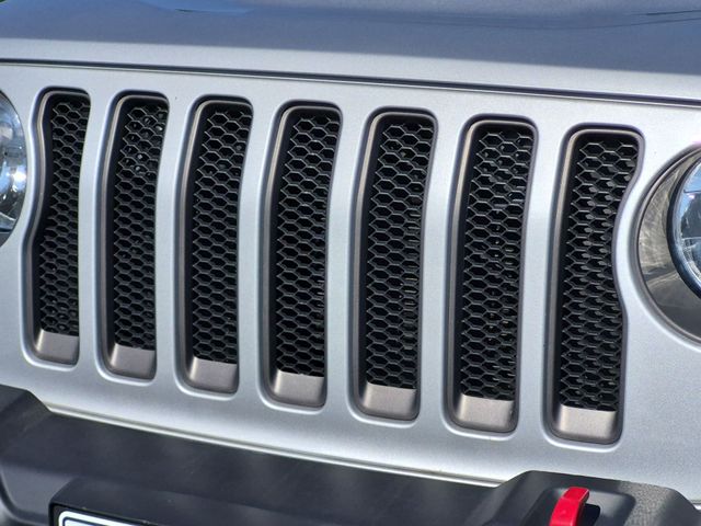 Used 2023 Silver Jeep Rubicon image 36