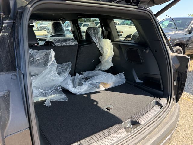 new 2026 Jeep Cherokee car, priced at $38,580