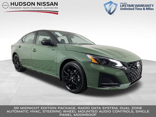 Tactical Grn/Super Black 2026 Nissan Altima 2.5 SR FWD Sedan Front-Wheel Drive Continuously Variable Transmission