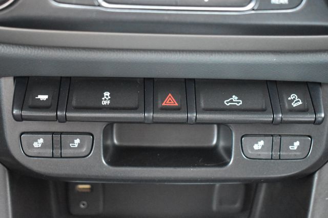 Used 2015 Chevrolet Colorado Sedan