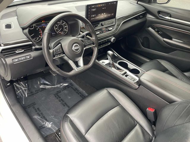 2023 Nissan Altima 2.5 SR 12