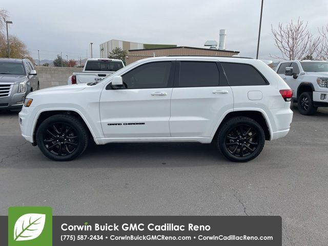 2020 Jeep Grand Cherokee Altitude 30