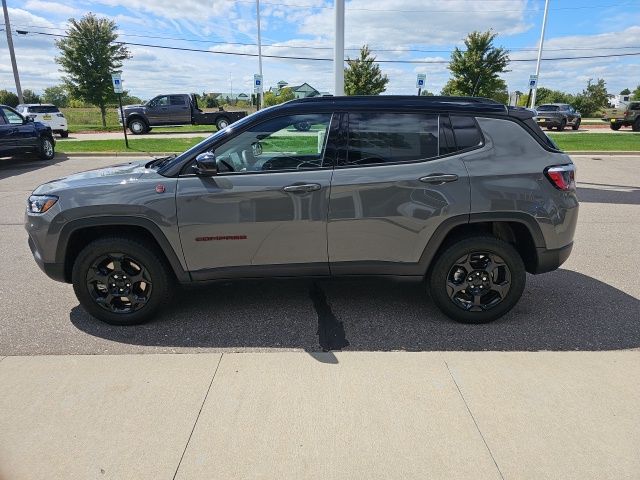 2023 Jeep Compass Trailhawk - Sting-Gray Clearcoat exterior view 10