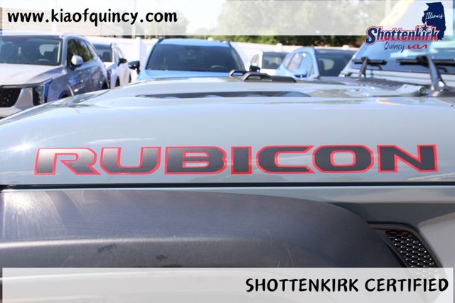 Used 2025 Jeep Wrangler SUV