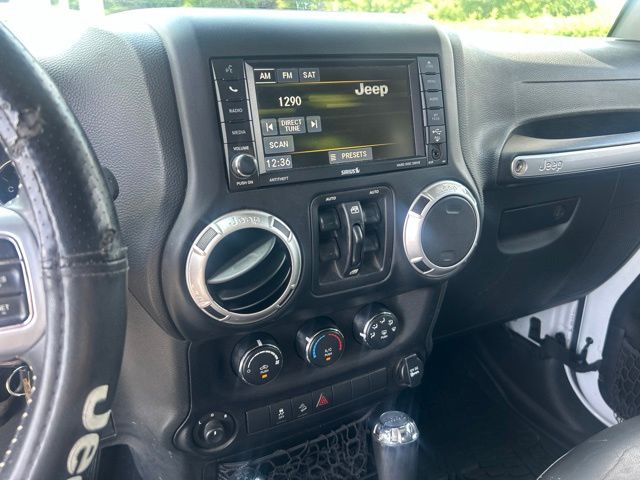 2015 Jeep Wrangler Unlimited Sport - Photo 21