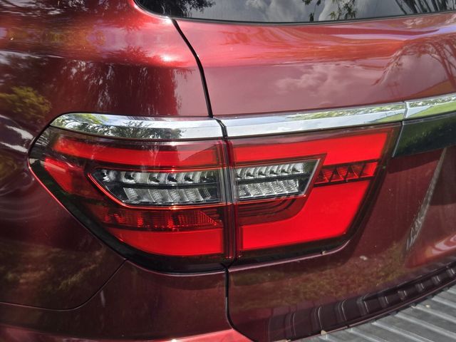 2023 Nissan Armada - $35,990