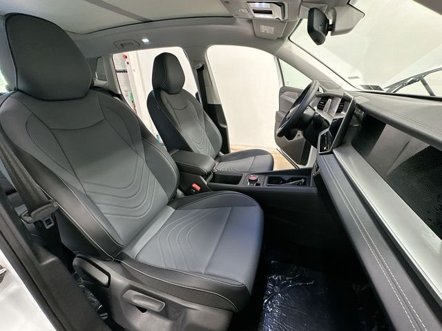 2026 Volkswagen Tiguan 2.0T SE White/off-white at Audi Porsche Sewickley