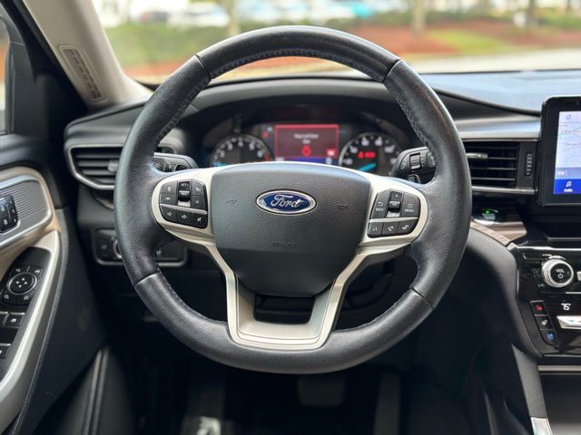 2021 Ford Explorer Limited photo