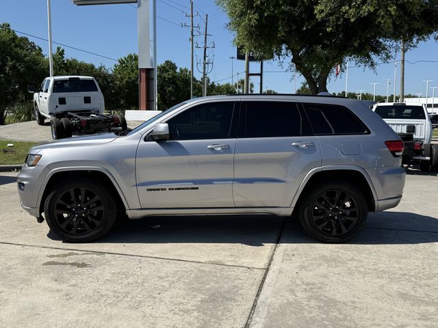 2018 Jeep Grand Cherokee Altitude Silver at Autostrade