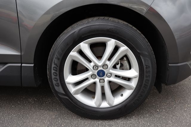 used 2019 Ford Edge car, priced at $14,500