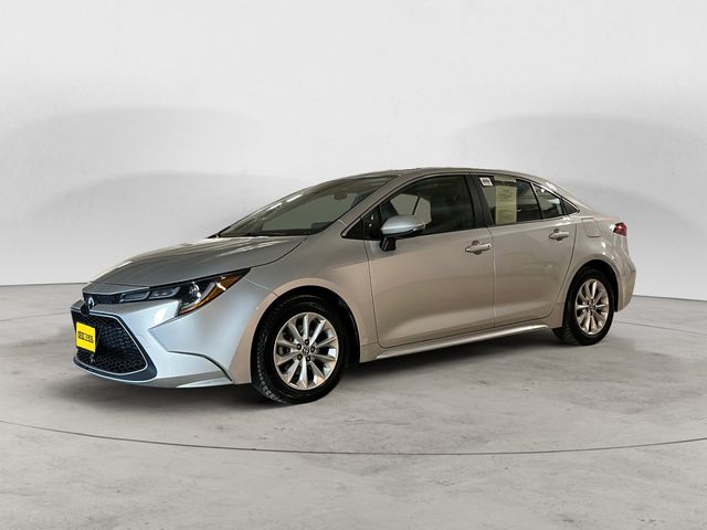 Pre-Owned 2020 Toyota Corolla XLE FWD 4D Sedan
