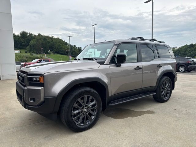 Meteor 2027 Toyota Land Cruiser SUV / Crossover Four-Wheel Drive 8-Speed Automatic