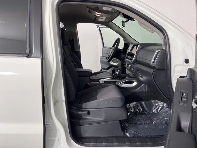 2025 Glacier White Nissan Frontier SV RWD Truck