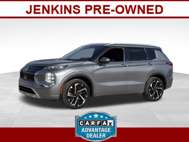 Gray 2022 Mitsubishi Outlander SUV / Crossover Front-Wheel Drive Continuously Variable Transmission