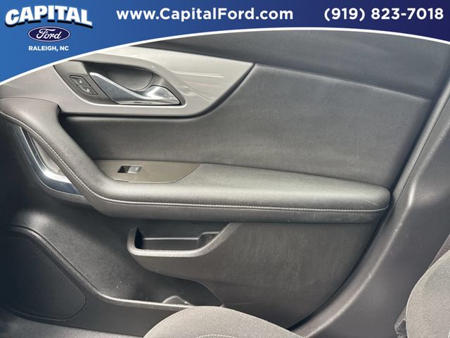 Used 2023 Black Chevrolet LT image 28