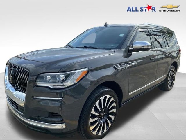 Black (Chroma Caviar Dark Gray Metallic Clearcoat) 2023 Lincoln Navigator Black Label 4WD SUV / Crossover Four-Wheel Drive Automatic