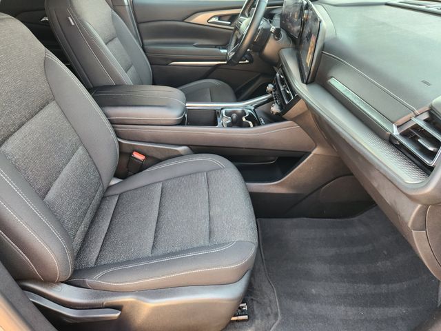 2025 Chevrolet Traverse LT Gray at Martin Chrysler Dodge Jeep Ram
