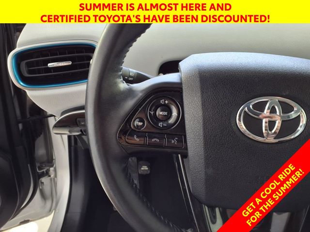 2022 Toyota Prius XLE photo
