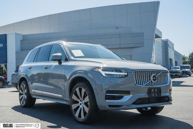 2024 Volvo XC90 Recharge T8 Plus Bright Theme 6-Passenger eAWD