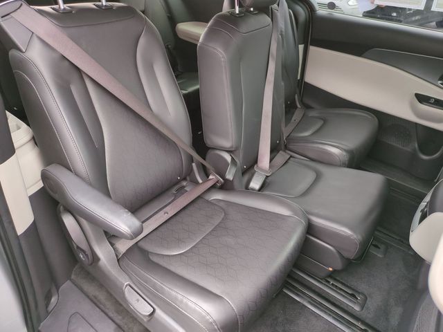 used 2023 Kia Carnival car, priced at $26,411