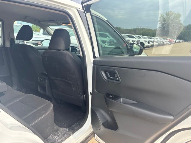 Used 2024 Nissan Rogue SUV