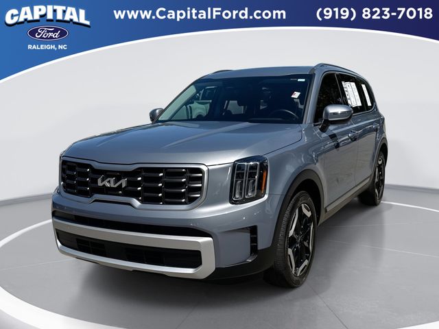 Everlasting Silver 2025 Kia Telluride S FWD SUV / Crossover Front-Wheel Drive 8-Speed Automatic