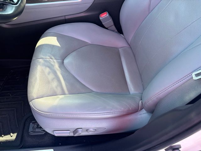 2021 Toyota Highlander Limited - Photo 14
