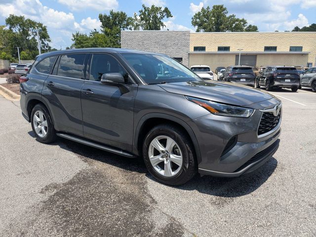 Used 2021 Toyota Highlander SUV