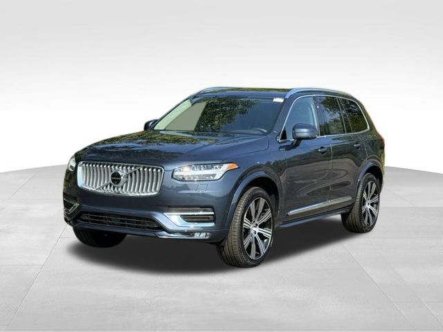 2025 Volvo XC90 B6 Plus 7-Seater 37