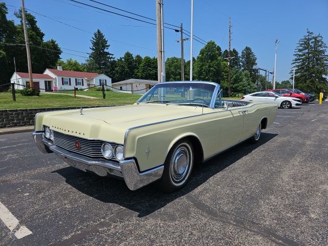 1966 Lincoln Continental 
