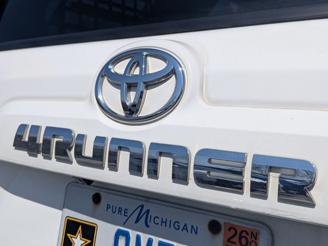 2019 Toyota 4Runner - Image 7